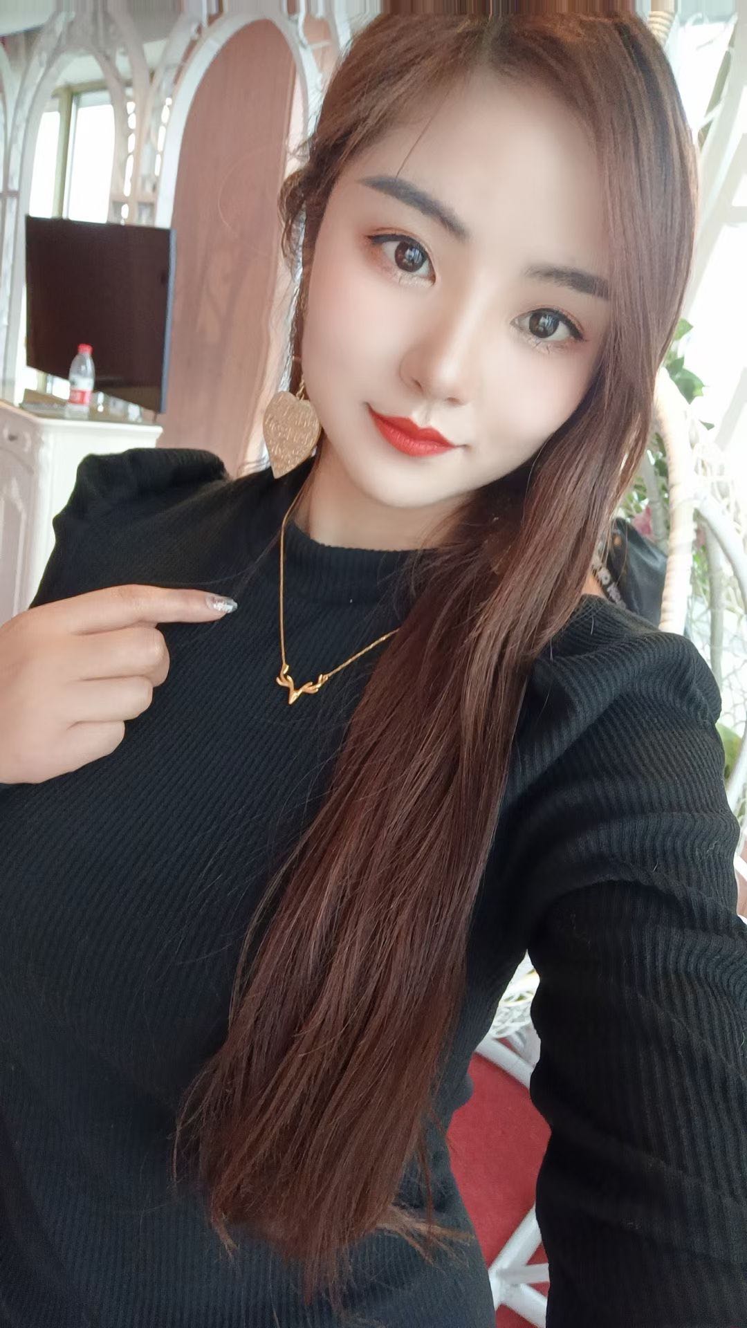 ktv公主兼职妹妹苏蔓